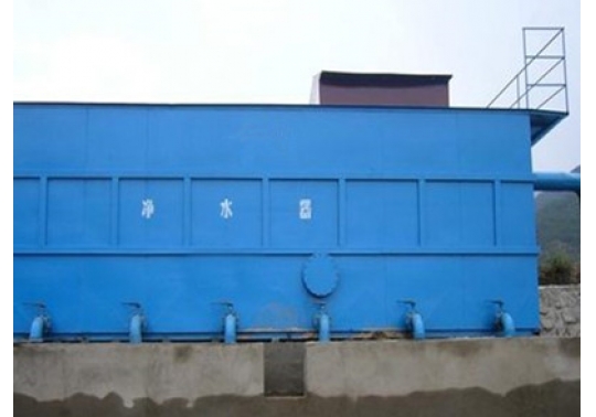 生活廢水處理設備包括所有的主要材料核附合原材料（凈水機行為主體、斜柱、過濾材料、排淤系統軟件、出水出水系統軟件、安全巡檢安全通道、出入水閘閥等）